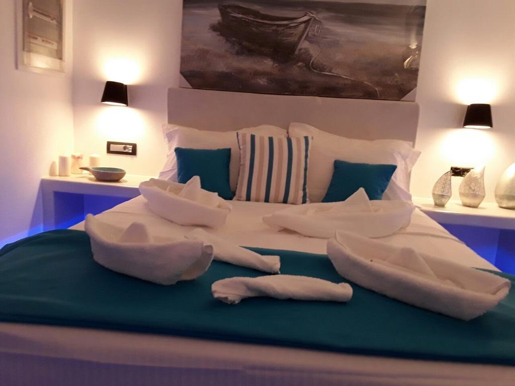Santoxenia Luxury Villa Kamári 外观 照片