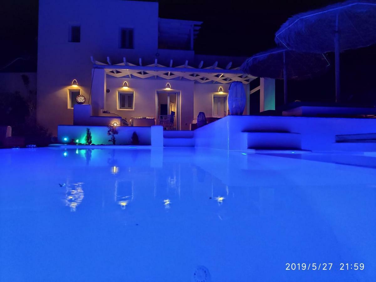 Santoxenia Luxury Villa Kamári 外观 照片